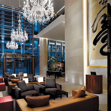 the shangri-la hotel vancouver burberry|shangri la hotel origin.